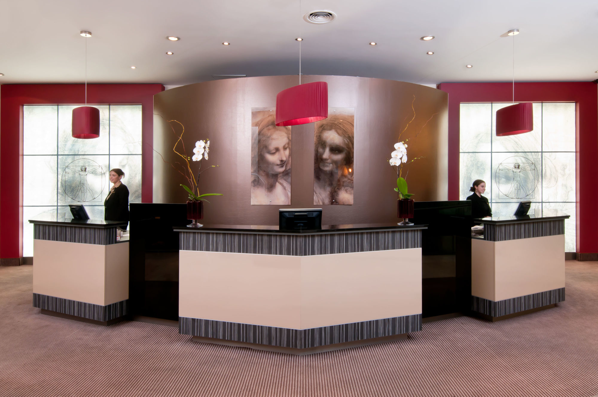 レオナルド シティ タワー ホテル テル アビブ Giv‘atayim エクステリア 写真 Reception desk at the Radisson Blu Hamburg